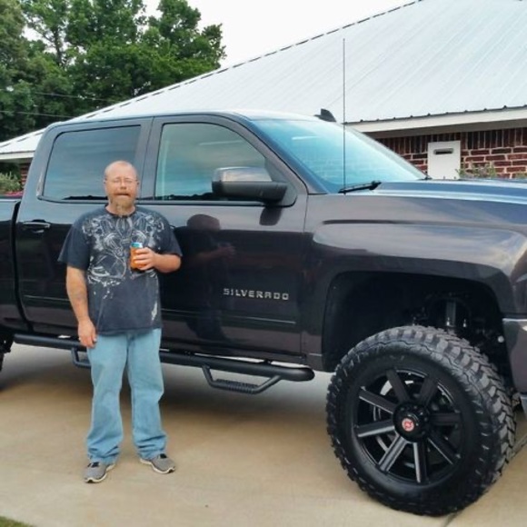 Meet your Posher, Daniel - Picture 1 of 1